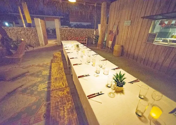 Yaxa Hotel