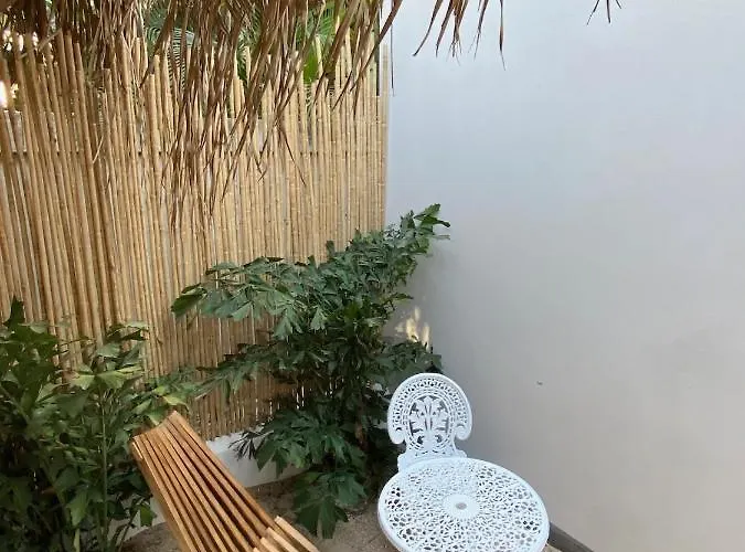 Hotel Yaxa 4*