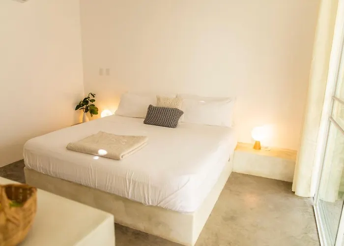 Hotel Yaxa