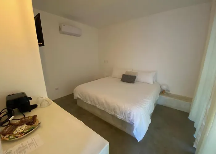 Yaxa Hotel 4*